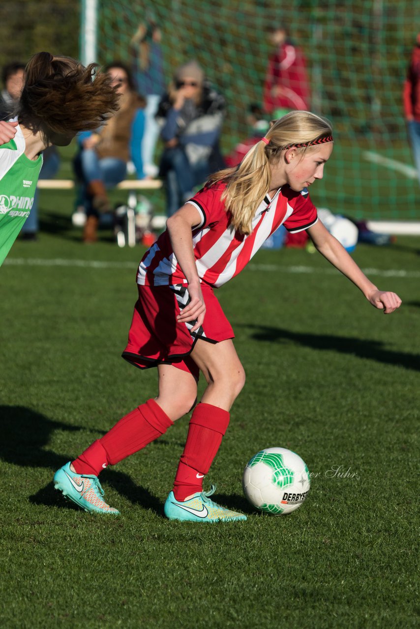 Bild 220 - C-Juniorinnen Kaltenkirchener TS - TuS Tensfeld : Ergebnis: 8:1